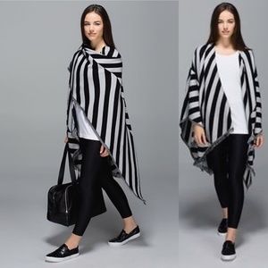 Lululemon Pranayama Scarf Wrap